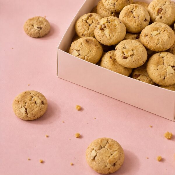 Almond Luxe Nutty